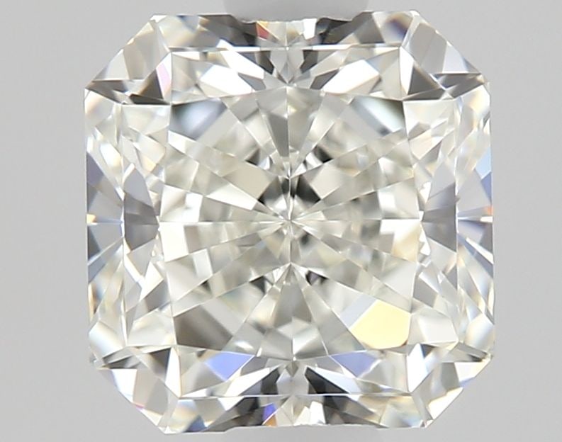 GIA Square Radiant 0.82ct I IF - Loose Natural Diamond: GIA Square Radiant 0.82ct I IF - Loose Natural Diamond 0.82ct GIA Square Radiant I IF Diamond - Natural Beauty UnveiledThis stunning 0.82ct square radiant diamond boasts an exceptional clarity grade o
