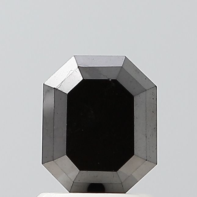 Emerald 1.2ct Black VVS2 - Loose Natural Diamond: Emerald 1.2ct Black VVS2 - Loose Natural Diamond Emerald cut diamond with exceptional clarity and polish, boasting a vibrant black color. Measuring 1.2 carats, its unique shape and high-quality charac
