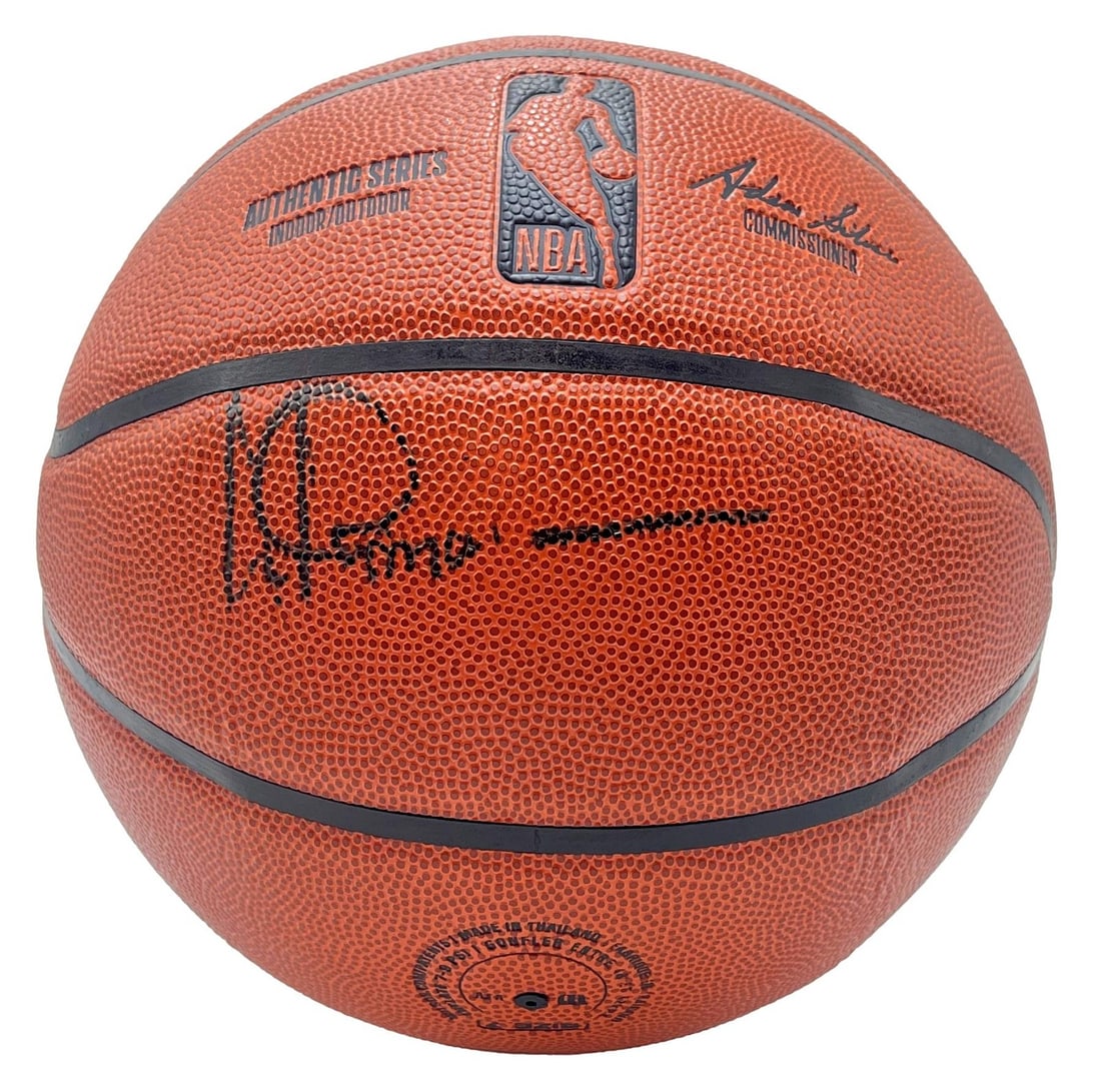 Artis Gilmore HOF Signed/ Autographed Wilson NBA Basketball Bulls JSA 201275: Artis Gilmore HOF Signed/ Autographed Wilson NBA Basketball Bulls JSA 201275 Authentic Artis Gilmore HOF signed Wilson NBA basketball, officially licensed by the Chicago Bulls and verified by JSA