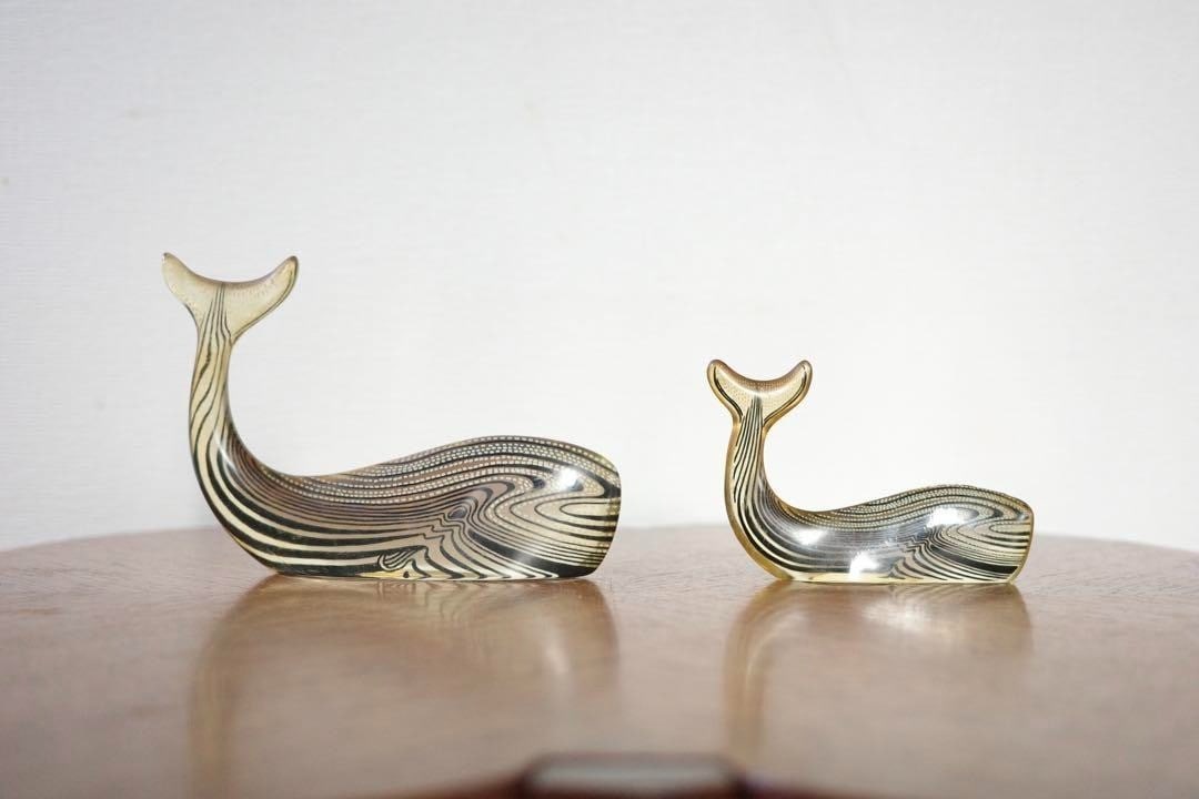 Abraham Palatnik Whale Mid Century Signed Acrylic Lucite Figurine Set of 2 1970: Abraham Palatnik Whale Mid Century Signed Acrylic Lucite Figurine Set of 2 1970 Item Specifics: Artist: NA Signed By: NA Occasion: NA Size: NA Item Length: NA Number In Pack: NA Item Height: NA Style: