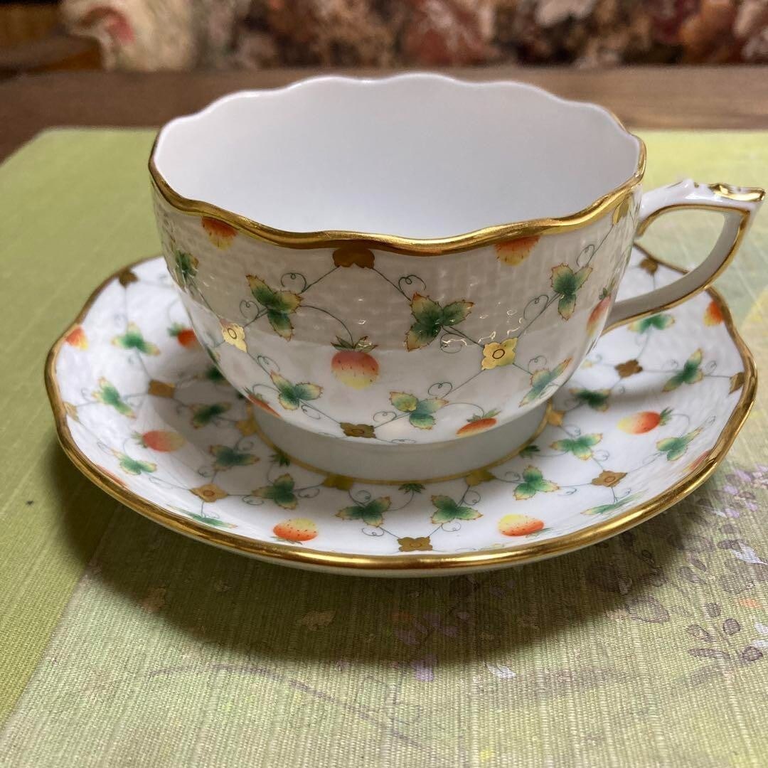 By the painter signed Herend cup composition strawberry saucer: By the painter signed Herend cup composition strawberry saucer Item Specifics: Brand: Herend Product Disclaimer: Please review the full description and photos. Lithographs may be plate-signed, hand-si