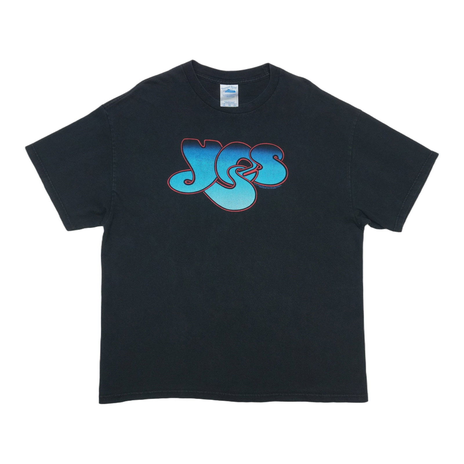 Shirt 2003 Yes: Shirt 2003 Yes Shirt from 2003, featuring a unique design. The shirt has been carefully evaluated for its condition and is now available for purchase. Its distinctive style makes it a standout piece. 