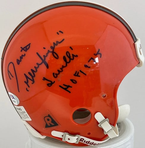 Dante Lavelli Autographed Cleveland Browns Mini Helmet (PSA): Dante Lavelli Autographed Cleveland Browns Mini Helmet (PSA) Signed in black sharpie across the side of this mini helmet by Dante "Gluefingers" Lavelli, the legendary Cleveland Browns wide receiver an