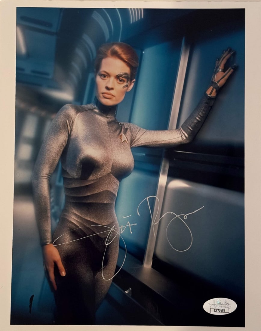 Ryan Autographed 8x10 Celebrity Photo by Jeri: Ryan Autographed 8x10 Celebrity Photo by Jeri Jeri Ryan's silver sharpie signature adds a touch of elegance to this 8x10 celebrity photo, making it a unique addition to any fan's collection. The James
