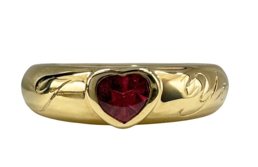 Tourmaline pink yellow gold ring heart I love you vintage 18k Tiffany Co c1993: Tourmaline pink yellow gold ring heart I love you vintage 18k Tiffany Co c1993 Item Specifics: Shape: Round Occasion: Anniversary Birthday Christening Christmas Engagement Graduation Mother's Day Vale