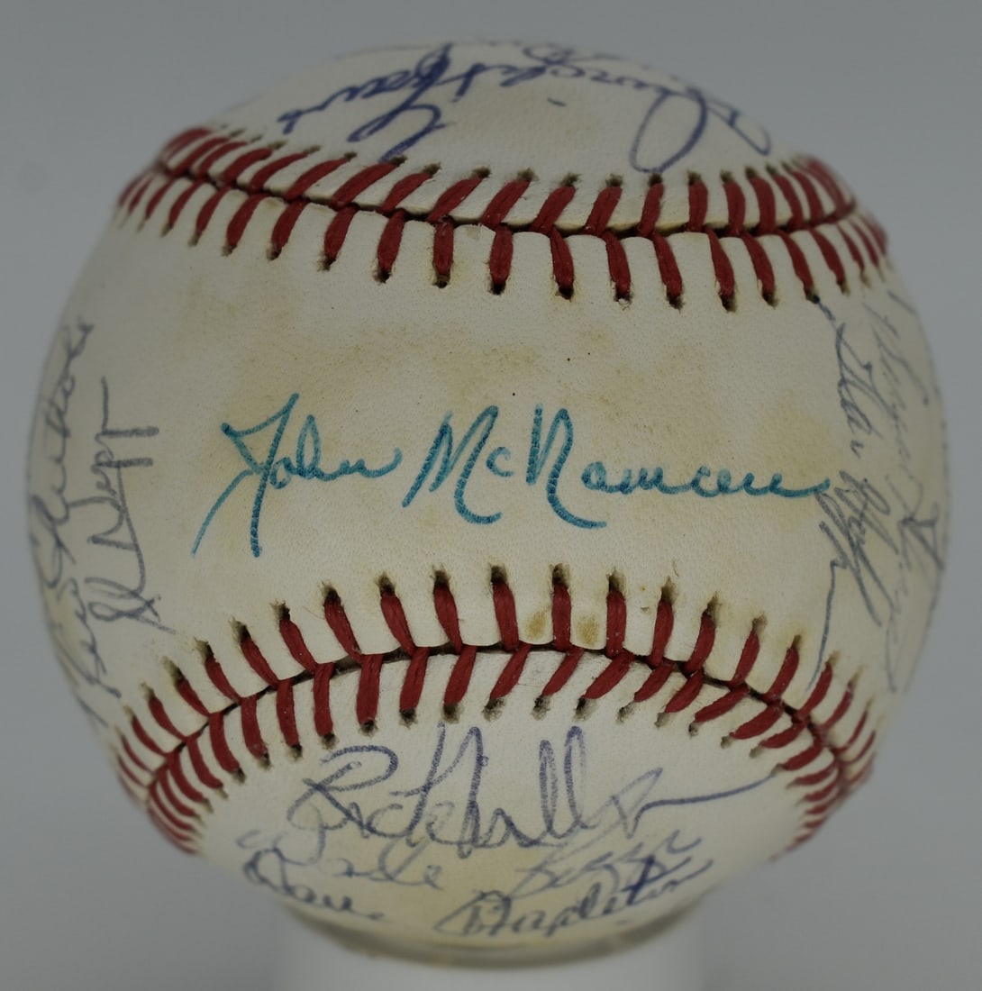 1985 Boston Red Sox Team-Signed OAL Baseball (27) Clemens, Boggs PSA/ DNA 212327: 1985 Boston Red Sox Team-Signed OAL Baseball (27) Clemens, Boggs PSA/ DNA 212327 Item Specifics: Original/Reprint: Original Product: Baseball Sport: Baseball Product Disclaimer: Not affiliated with an
