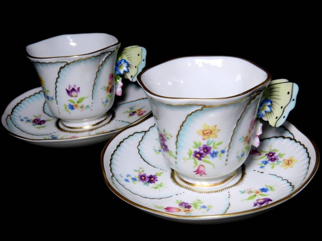 Galleria butterfly hand-painted cups and saucers from rare vintage Italy: Galleria butterfly hand-painted cups and saucers from rare vintage Italy Item Specifics: Brand: GALLERIA Type: No Color: No Product Disclaimer: Please review the full description and photos. Lithograp