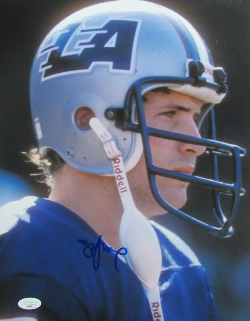 HOF Steve Young Autographed 11x14 Photo Los Angeles Express: HOF Steve Young Autographed 11x14 Photo Los Angeles Express Item Specifics: Sport: Football Product: Photo Original/Reprint: Original Team: Los Angeles Express Autograph Authentication: JSA League: US