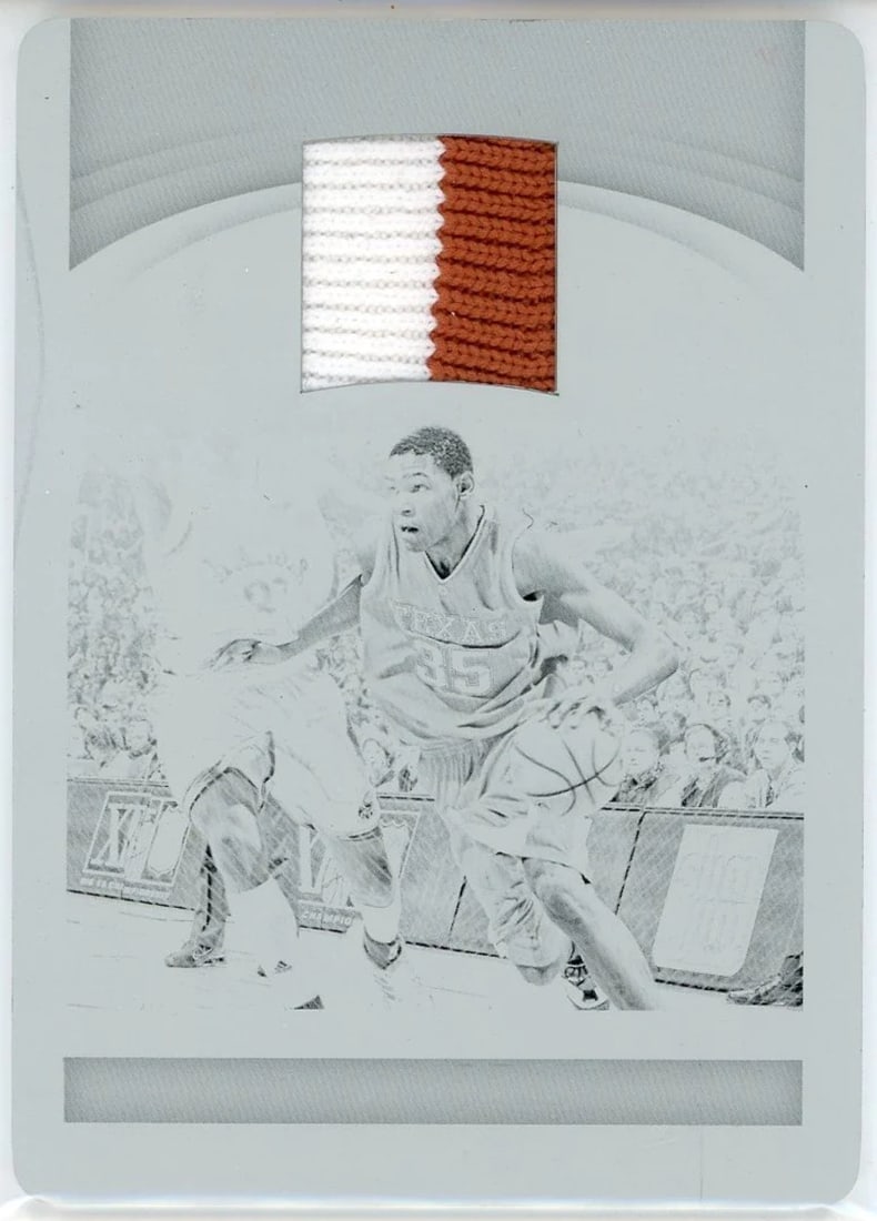 Kevin Durant 2021 Collegiate Patch Panini National Treasures Card: Kevin Durant 2021 Collegiate Patch Panini National Treasures Card Kevin Durant's Collegiate Patch Panini National Treasures Card features a unique printing plate, making it a standout among collectors