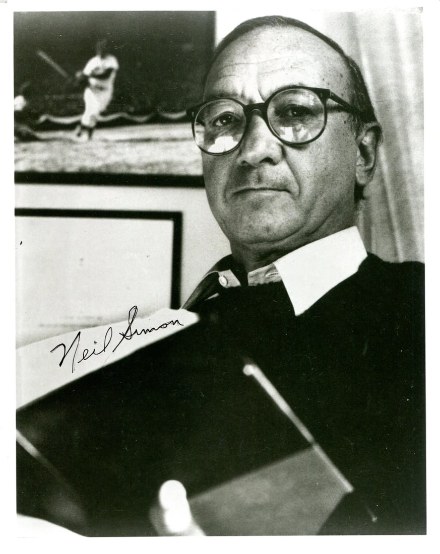 Simon Autographed 8x10 Black White Photo: Simon Autographed 8x10 Black White Photo Authentic Neil Simon signed black and white photo, measuring 8x10 inches. The photo bears a sharpie signature across the front, accompanied by an authenticity 