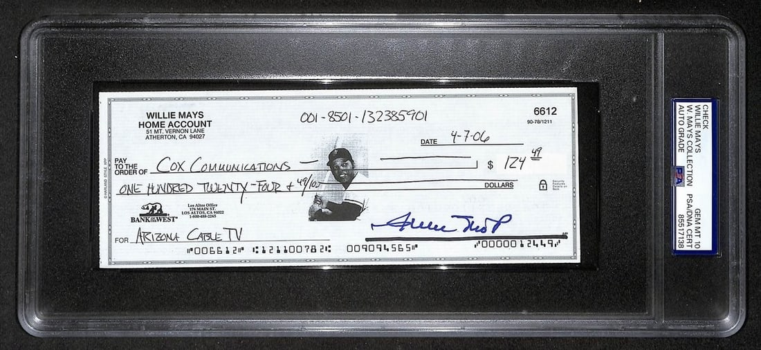 Willie Mays HOF Signed/ Auto 2006 Bank Check PSA/ DNA GEM MT 10 211191: Willie Mays HOF Signed/ Auto 2006 Bank Check PSA/ DNA GEM MT 10 211191 Signed by Willie Mays, the legendary Hall of Famer, in 2006 on a Bank Check graded PSA/DNA as Gem Mint 10 (MT 10). This exception