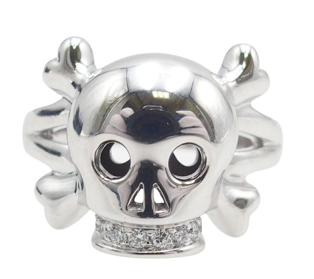 Dior Tete de Mort Diamond 18k White Gold Skull Head Ring Size 59 US8.75-9: Dior Tete de Mort Diamond 18k White Gold Skull Head Ring Size 59 US8.75-9 Item Specifics: Antique: No Shape: Skull Main Stone Creation: Natural Occasion: Anniversary Birthday Christening Christmas Gra