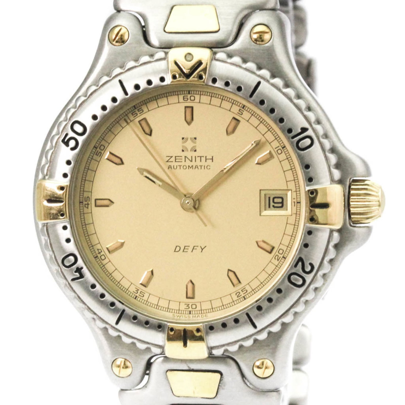 Wristwatch: Wristwatch The Zenith Defy 59.2000.462 wristwatch boasts a sleek gold-plated case and stainless steel band, making it a stylish accessory for everyday wear. Powered by its self-winding automatic