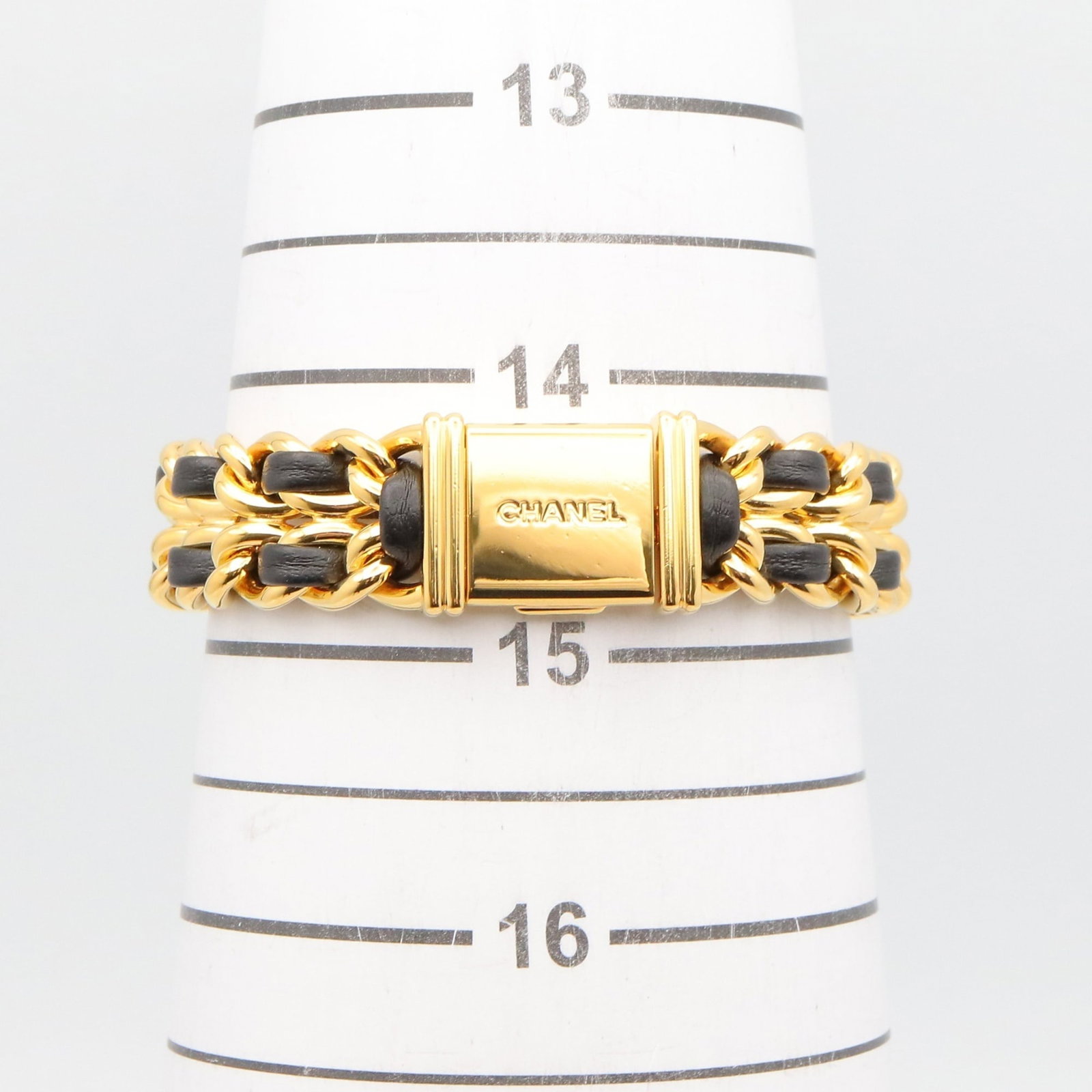 Chanel Wristwatch - 8