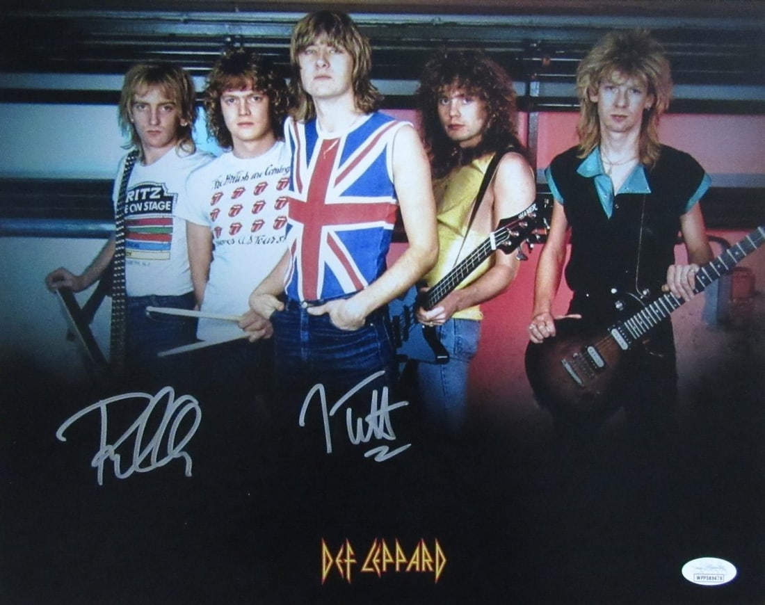 Dual Signed Auto Photo Def Leppard Joe Elliott Phil Collen 11x14 (1 of 3)