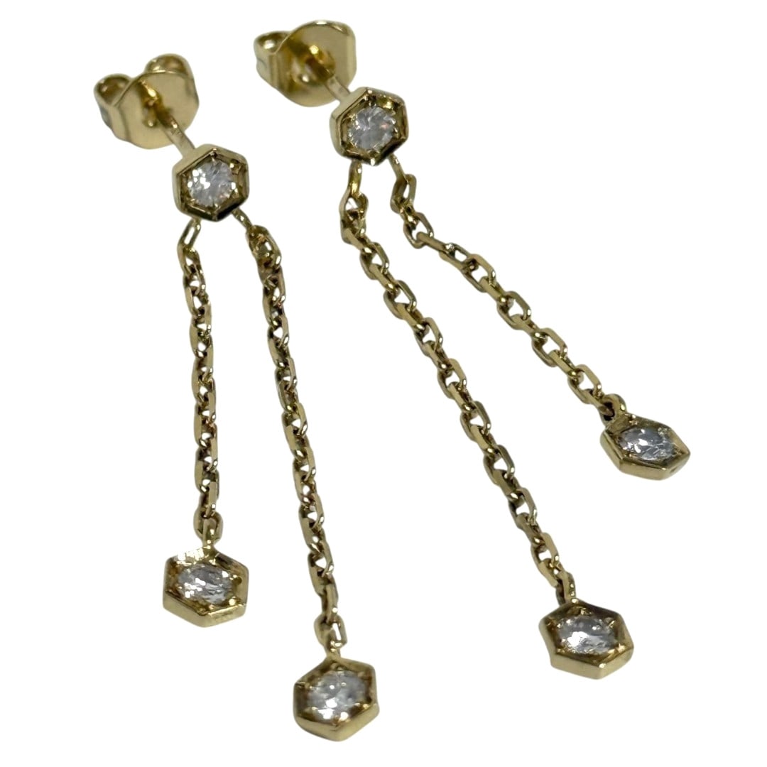 Piaget Magic Garden Diamond 18k Yellow Gold Long 43mm Dangle Drop Earrings: Piaget Magic Garden Diamond 18k Yellow Gold Long 43mm Dangle Drop Earrings Item Specifics: Antique: No Shape: Hexagon Closure: Butterfly Occasion: Anniversary Birthday Christening Christmas Confirmati