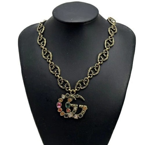 Double G tiger head colored stone antique gold necklace rare GG: Double G tiger head colored stone antique gold necklace rare GG Item Specifics: Brand: Gucci Type: Necklace Color: Gold Style: Pendant Material: Metal Main Stone Color: multicolored Main Stone: Colore