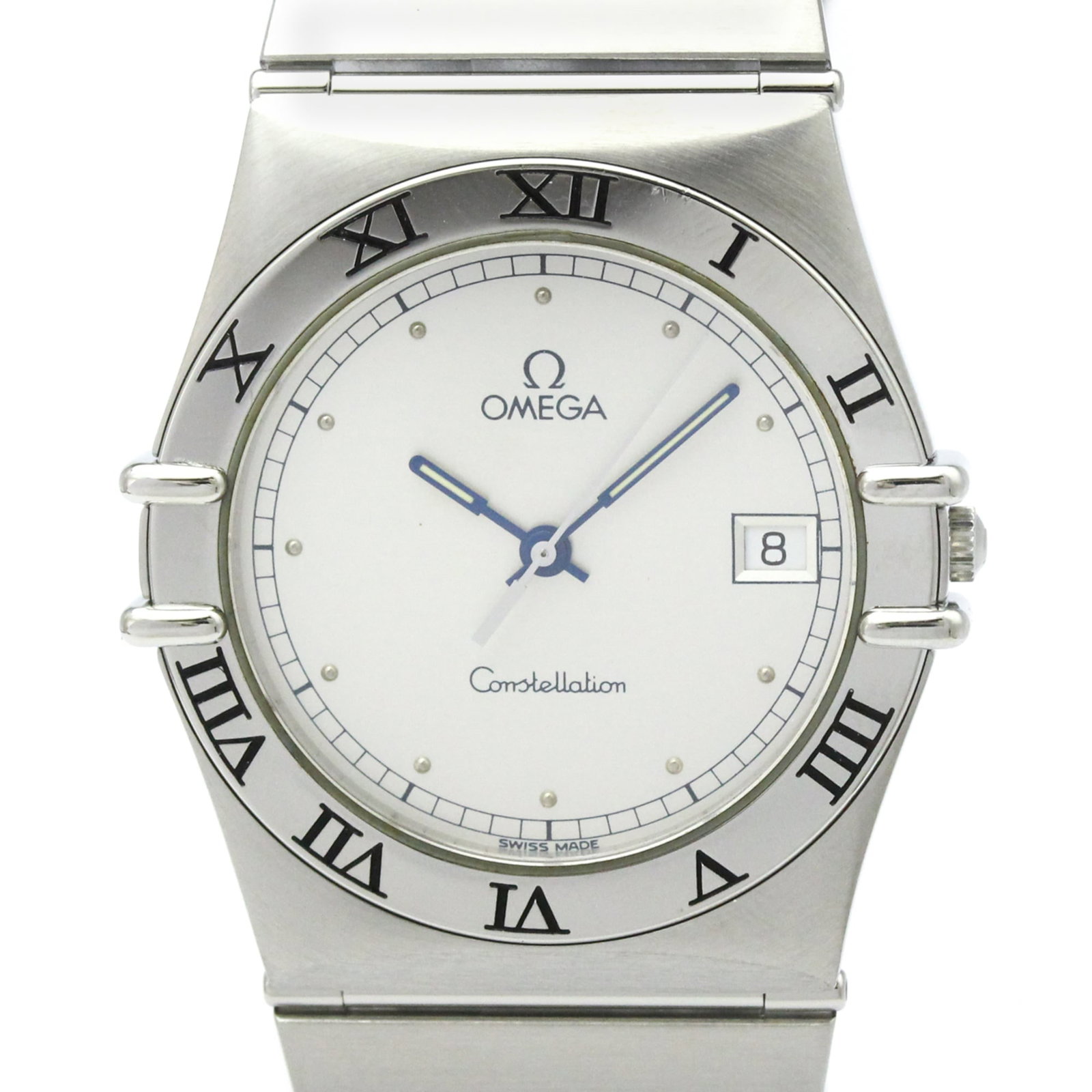 Omega Wristwatch: Omega Wristwatch Omega Constellation 396.1070 Wristwatch - A Timeless ClassicStainless steel case and band, paired with a silver dial, make for a sleek and sophisticated timepiece. This quartz-powered