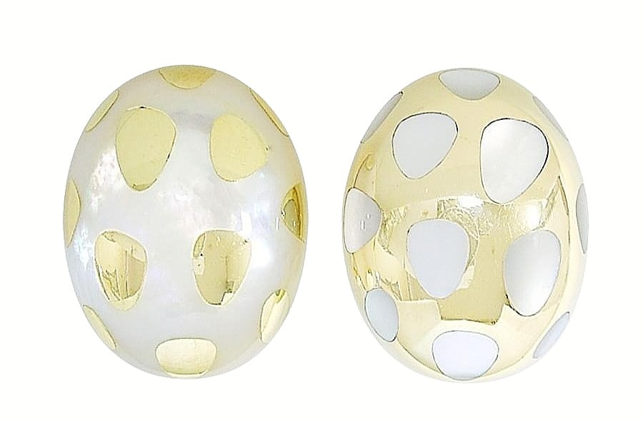 Yellow gold inlay earrings mother of pearl vintage 18k Tiffany & Co oval clip on: Yellow gold inlay earrings mother of pearl vintage 18k Tiffany & Co oval clip on Item Specifics: Shape: Oval Closure: Clip-On Occasion: Anniversary Birthday Christening Christmas Confirmation/Communio