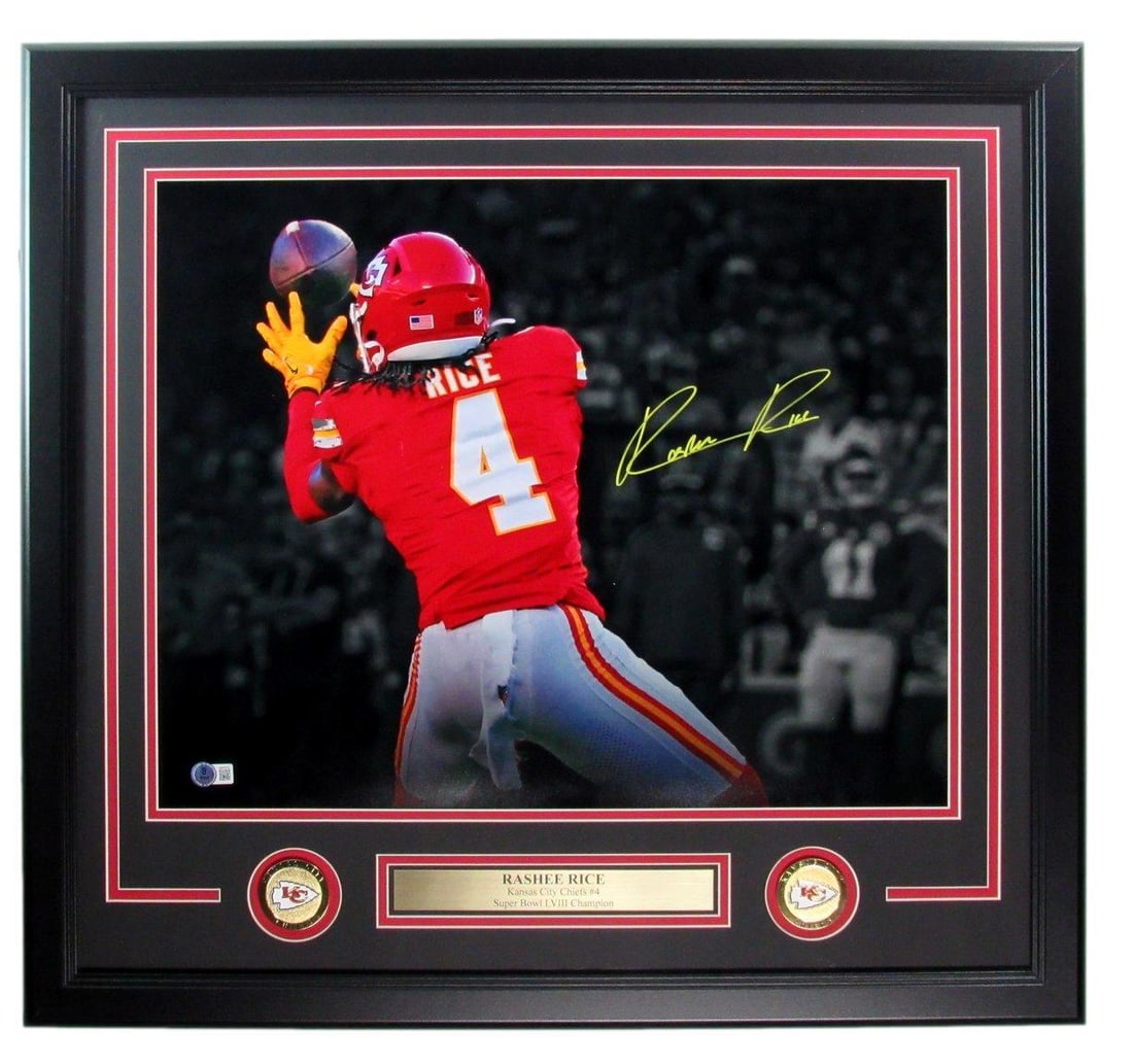 Kansas City Chiefs Framed Beckett 187176 Rashee Rice Signed 16x20 Photo: Kansas City Chiefs Framed Beckett 187176 Rashee Rice Signed 16x20 Photo This 16x20 photo features Rashee Rice, a former Kansas City Chiefs player, signed by him. The item is officially framed and come