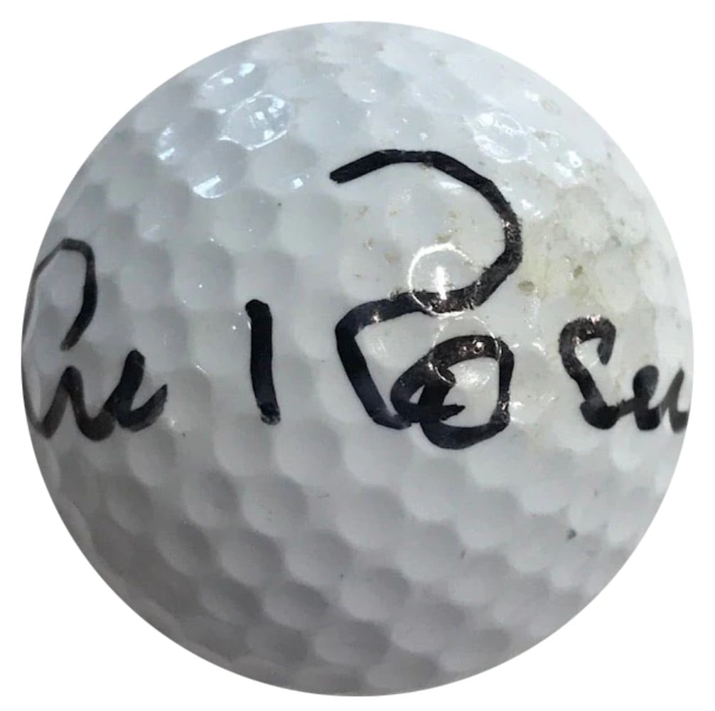 Flite 2 XL Top Autographed Ball Golf By Rosen Al: Flite 2 XL Top Autographed Ball Golf By Rosen Al Top Flite 2 XL Golf Ball signed by Al Rosen in black sharpie. This autographed ball bears the signature of MLB player Al Rosen, adding a unique touch t