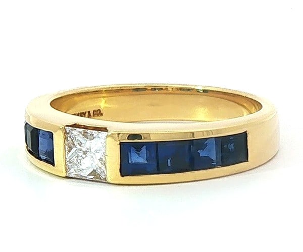 Vintage Tiffany & Co Diamond Sapphire 18k Yellow Gold Band Ring US 5.5 EU 50.5: Vintage Tiffany & Co Diamond Sapphire 18k Yellow Gold Band Ring US 5.5 EU 50.5 Item Specifics: Number Of Diamonds: 1 Shape: Round Occasion: Anniversary Birthday Christening Christmas Engagement Gradua