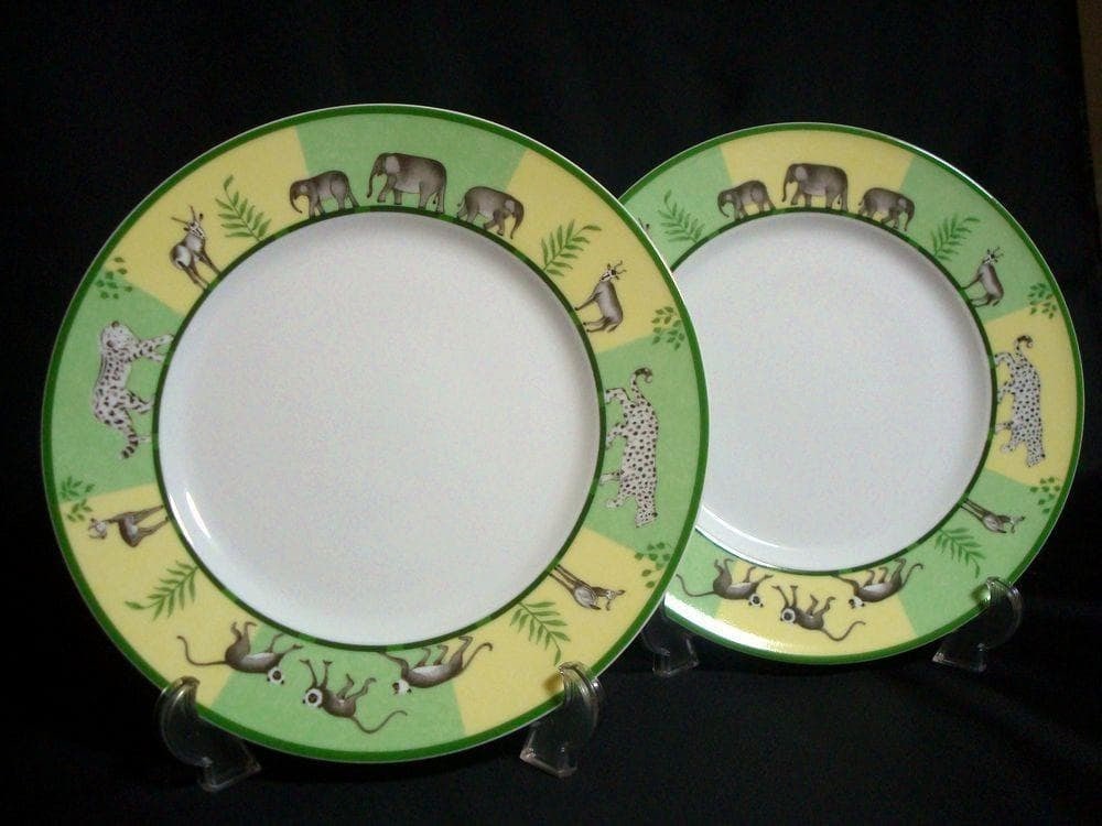 HERMES Africa Plate Set Of 2 Green 8.9in Porcelain France tableware: HERMES Africa Plate Set Of 2 Green 8.9in Porcelain France tableware Item Specifics: Brand: Hermes Primary Material: Porcelain & Pottery Type: NA Color: Green Country: Japan Original/Reproduction: Orig
