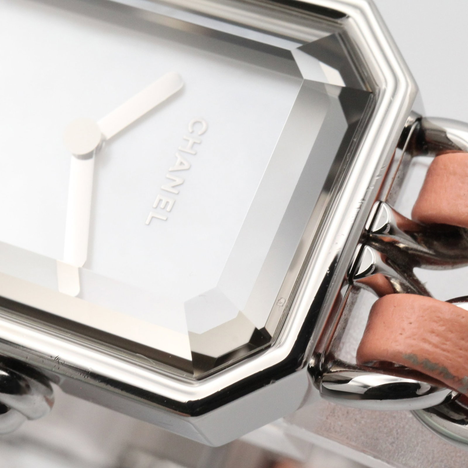 Chanel Wristwatch - 12
