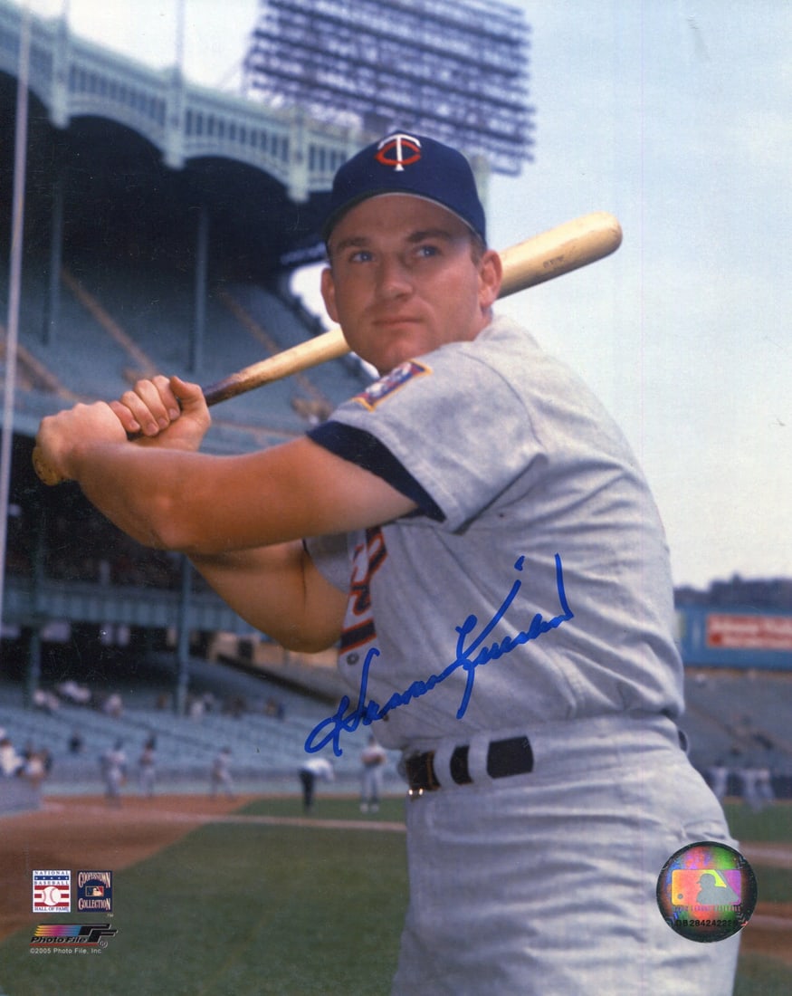 Killebrew Autographed 8x10 Photo by Harmon (1 of 1)