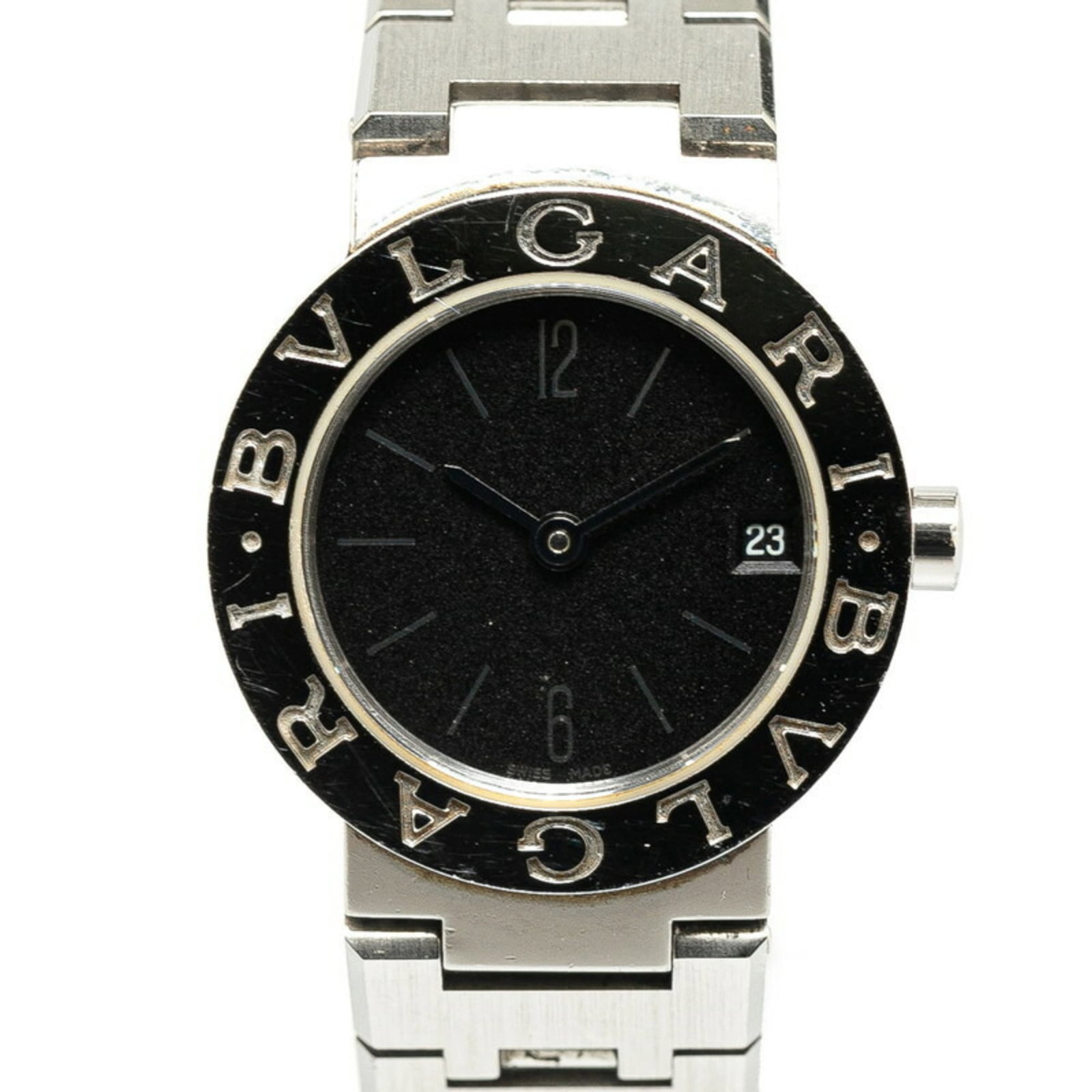 Bvlgari Wristwatch: Bvlgari Wristwatch Stainless steel case and band provide a sleek, modern look for the Bvlgari wristwatch. The black dial stands out against its minimalist design, making it a stylish accessory for eve