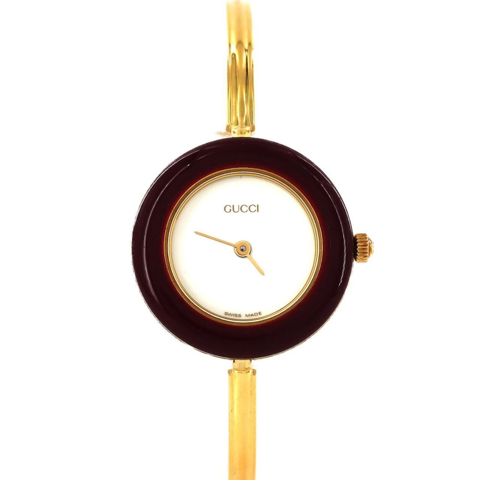 Wristwatch from Gucci: Wristwatch from Gucci Gold plated Gucci wristwatch with a white dial, available in a 26mm case diameter and matching gold plated band. This quartz movement watch features a sleek design suitable for e