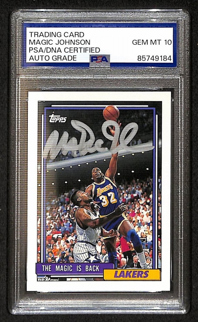 Magic Johnson 1992-93 Topps Signed/ Autographed Card #54 PSA/ DNA 10 BA205856: Magic Johnson 1992-93 Topps Signed/ Autographed Card #54 PSA/ DNA 10 BA205856 Magic Johnson's 1992-93 Topps autographed card, graded PSA/DNA 10, boasts an impressive level of authenticity and rarity. 