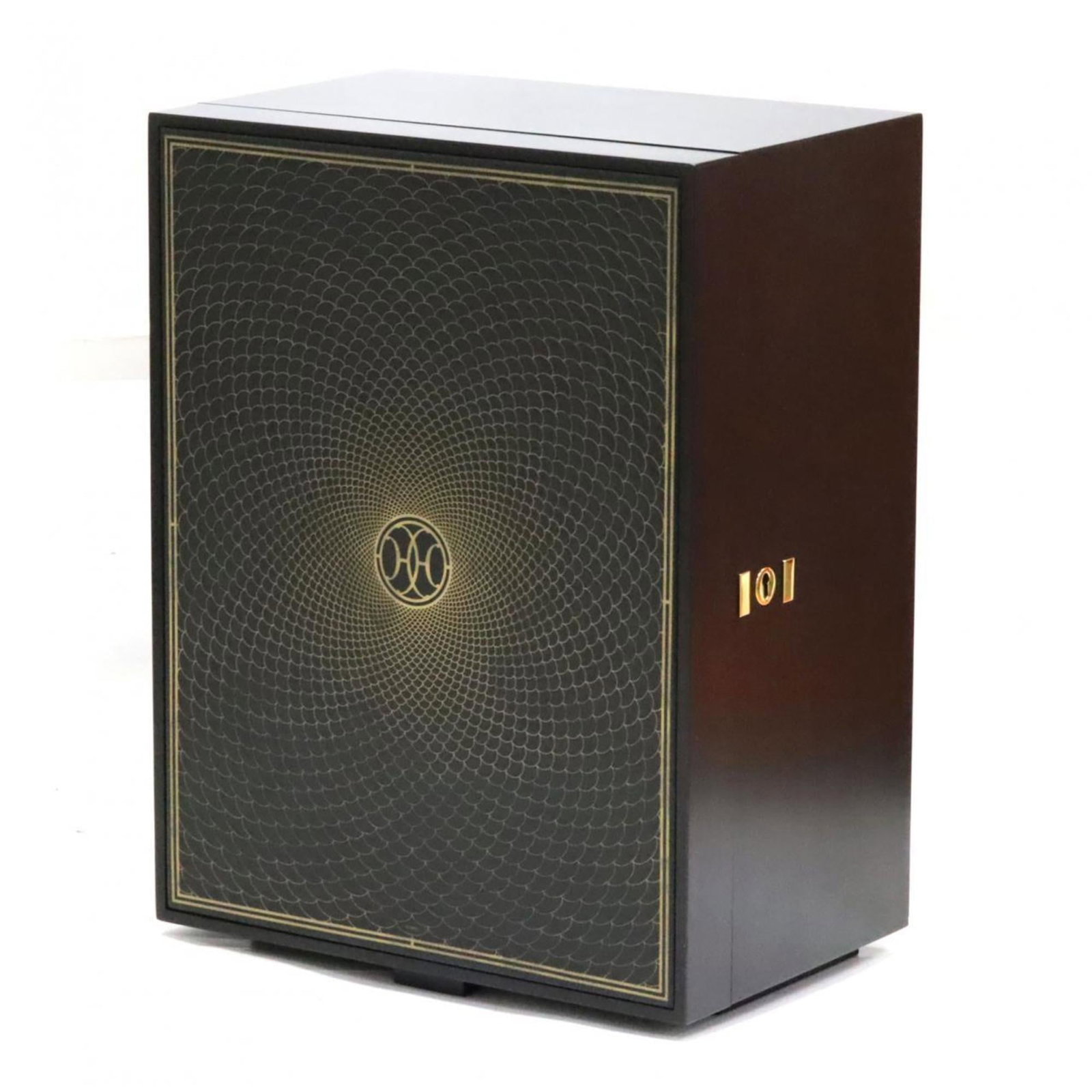 Hermes Watch Winder: Hermes Watch Winder Hermes Watch Winder is designed to keep your timepieces wound and ready for wear. With its large size, it provides ample space for multiple watches to be stored and maintained. The