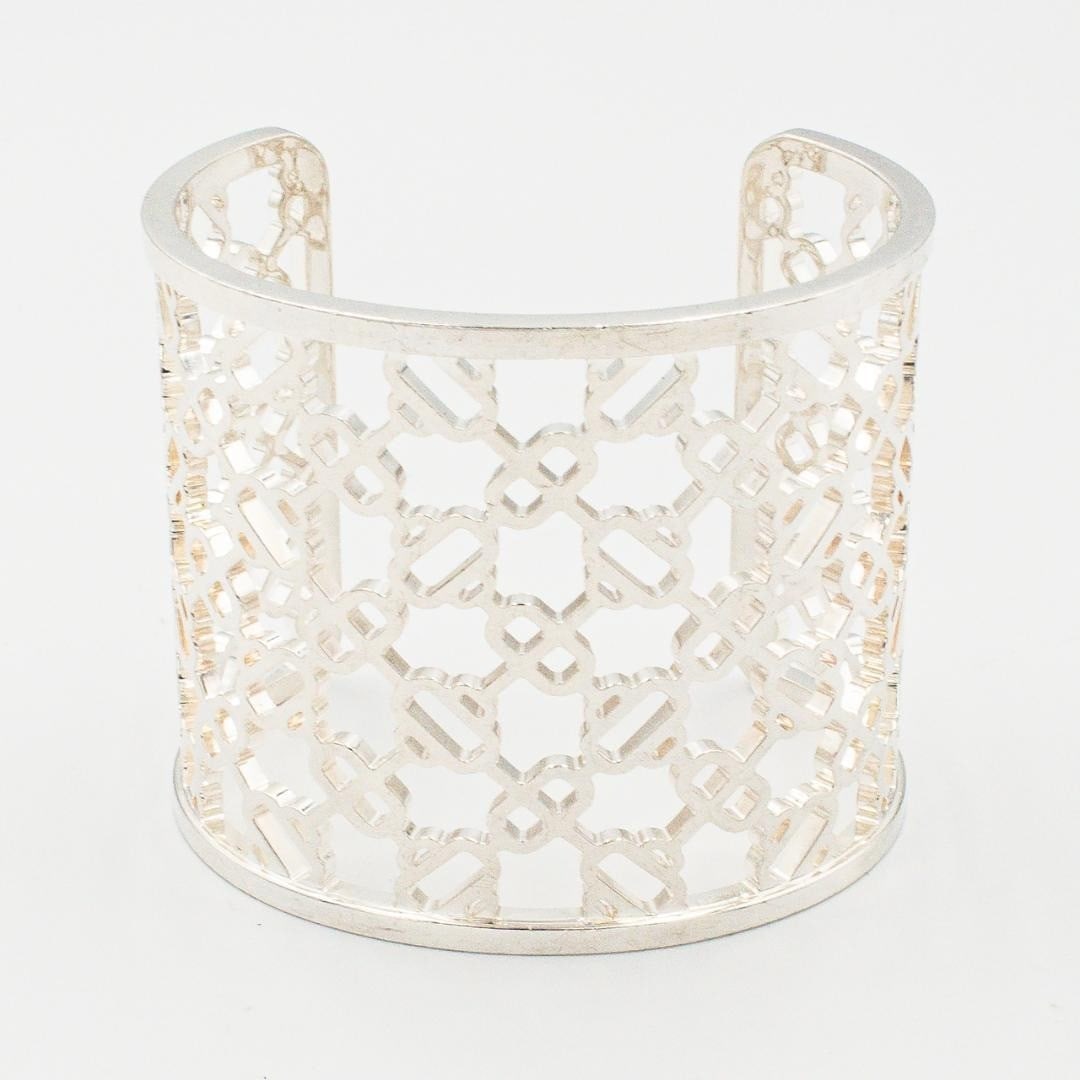 Hermes Chaine dAncre Passerelle Sterling Silver 925 Wide Cuff Bangle Bracelet: Hermes Chaine dAncre Passerelle Sterling Silver 925 Wide Cuff Bangle Bracelet Item Specifics: Antique: No Occasion: Anniversary Birthday Christmas Engagement Graduation Mother's Day Valentine's Day We