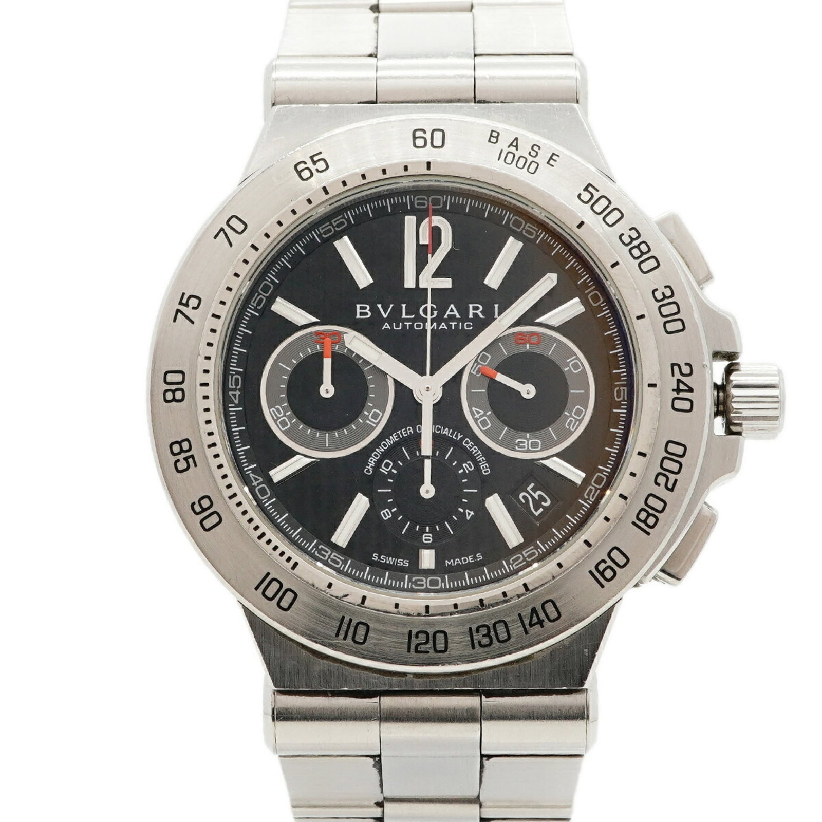 Bvlgari Wristwatch: Bvlgari Wristwatch Stainless steel band and black dial make for a sleek, modern look. This self-winding automatic wristwatch boasts a 42mm case diameter, perfect for those who prefer a larger