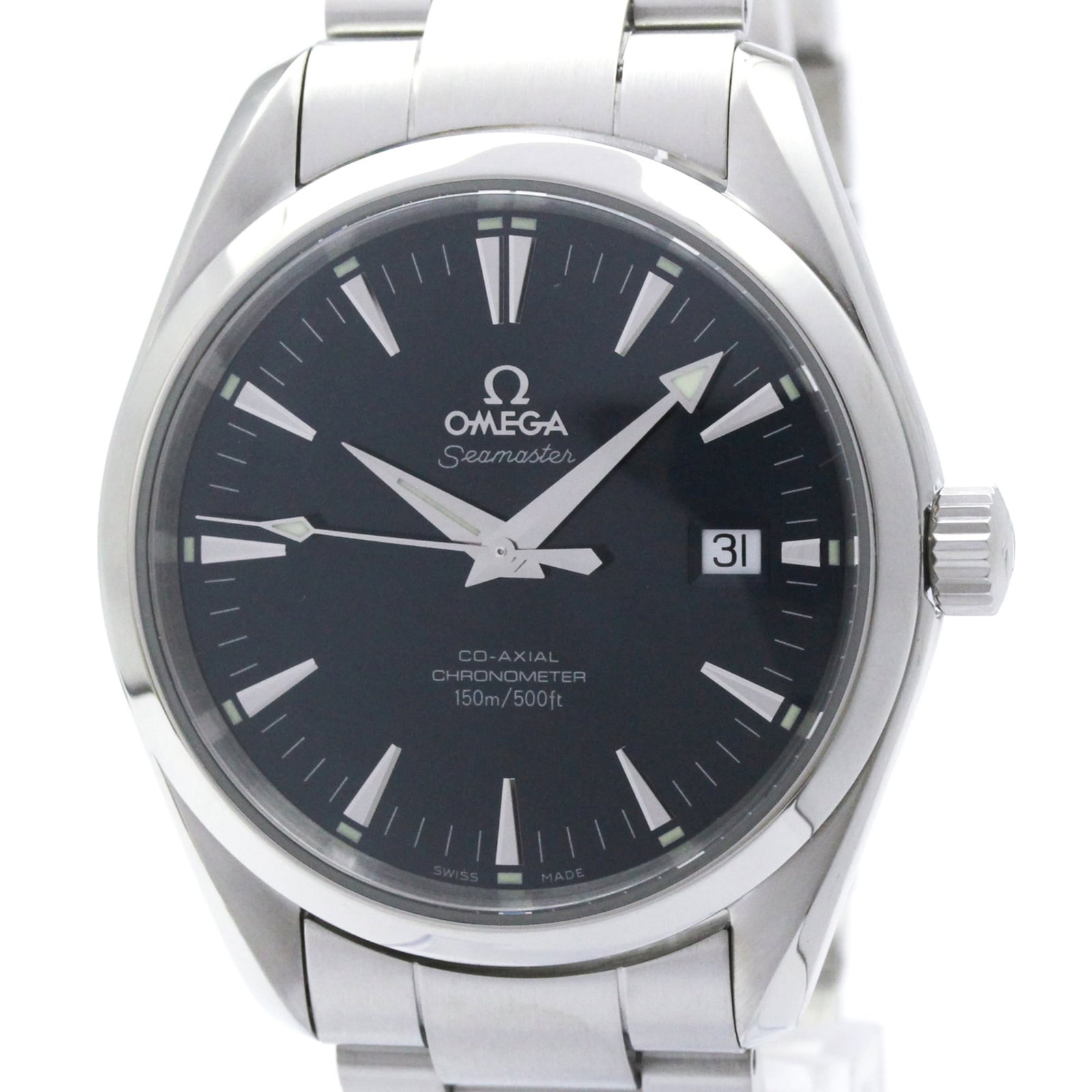 Omega Wristwatch: Omega Wristwatch Stainless steel case and band provide a sleek, sporty look. The blue dial features a self-winding automatic movement with date function. This Omega Seamaster watch weighs 120g and com