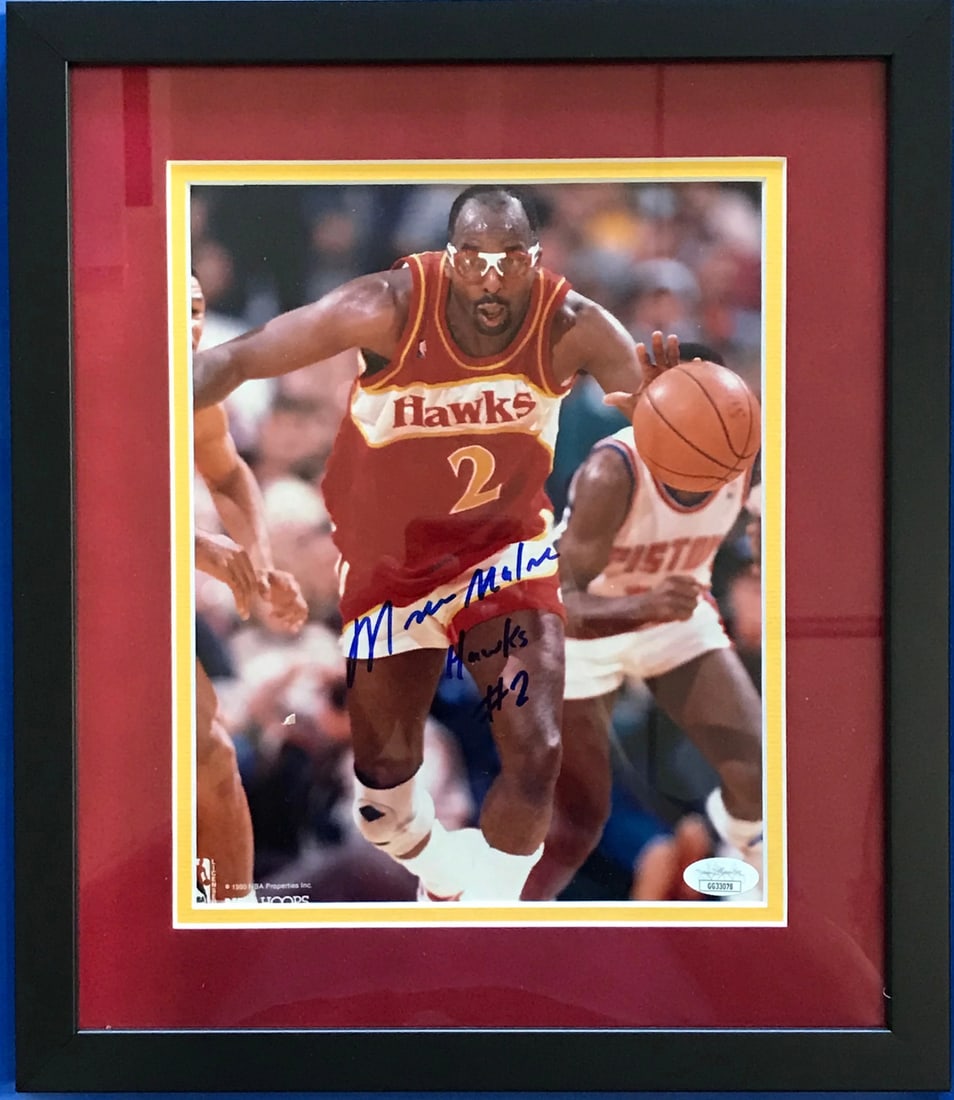Malone Autographed Framed 8x10 Photo by Moises: Malone Autographed Framed 8x10 Photo by Moises Moises Malone's sharpie signature adds a touch of authenticity to this framed 8x10 photo. Certified by James Spence Authentication (JSA) with a unique