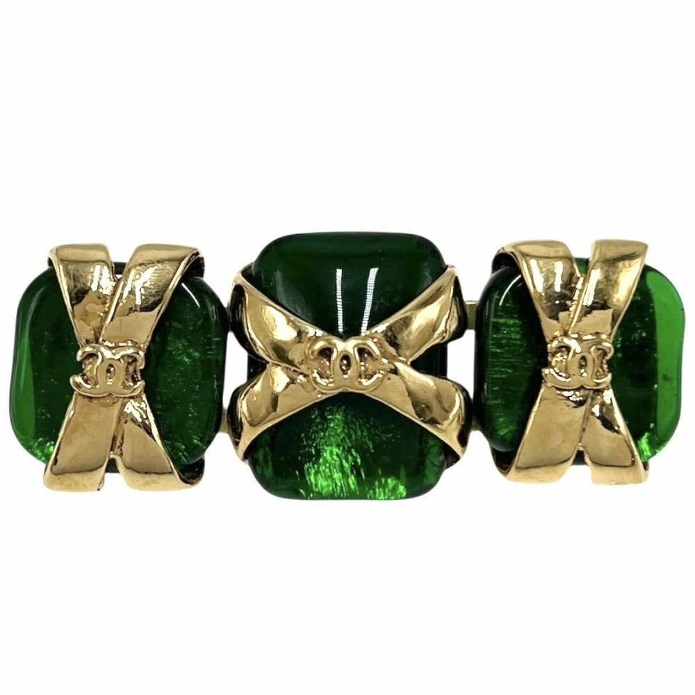 Vintage CHANEL 94P Coco Mark CC Green Gripoix Gold Plated Pin Brooch 2.56 in: Vintage CHANEL 94P Coco Mark CC Green Gripoix Gold Plated Pin Brooch 2.56 in Item Specifics: Brand: CHANEL Type: Brooch Color: Gold Base Metal: Gold Plated Material: Metal Main Stone Color: Green Meta