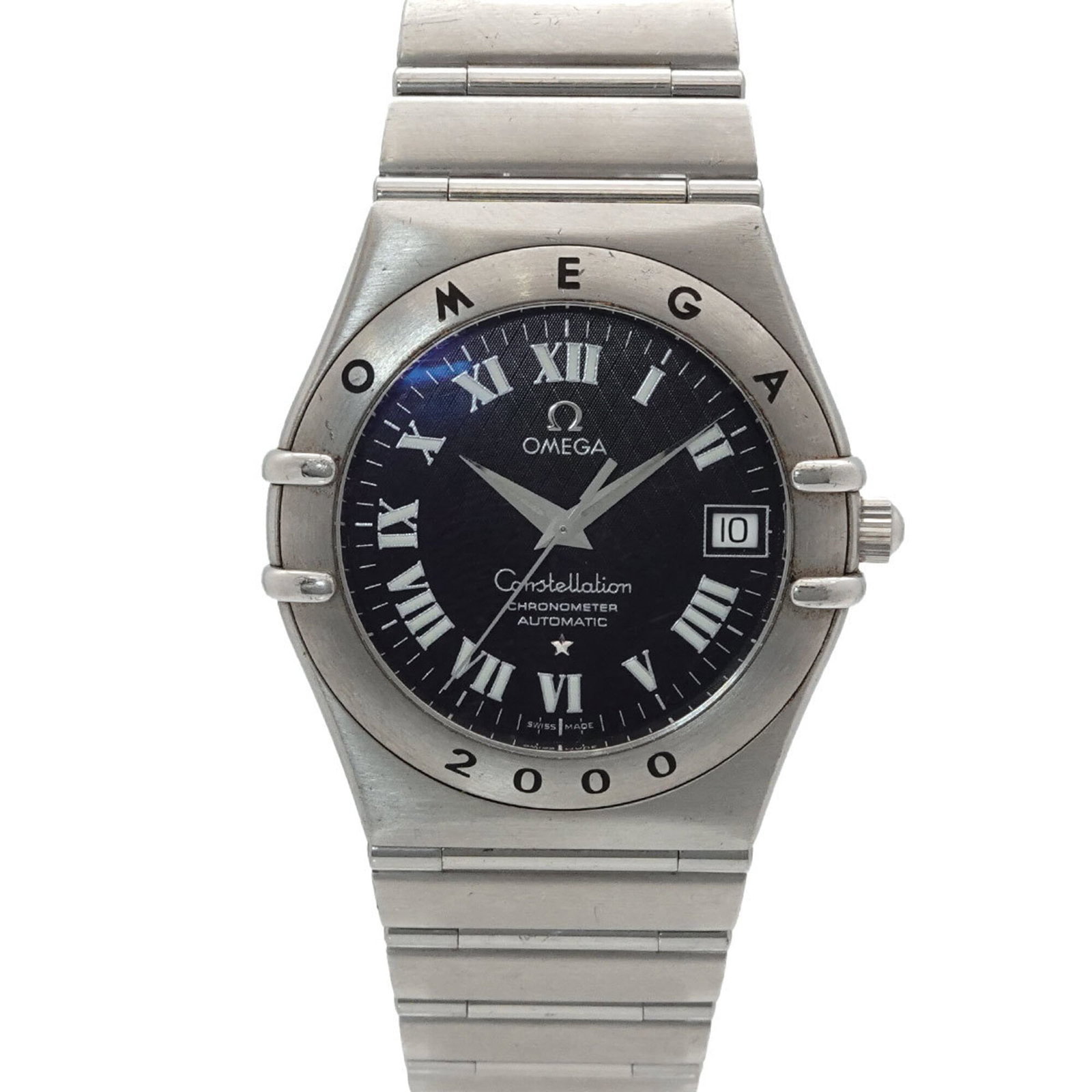 Omega Wristwatch: Omega Wristwatch Stainless steel case and band, the Omega Wristwatch boasts a sleek black dial. Powered by a self-winding automatic movement, this 35mm timepiece is designed for everyday wear. With it