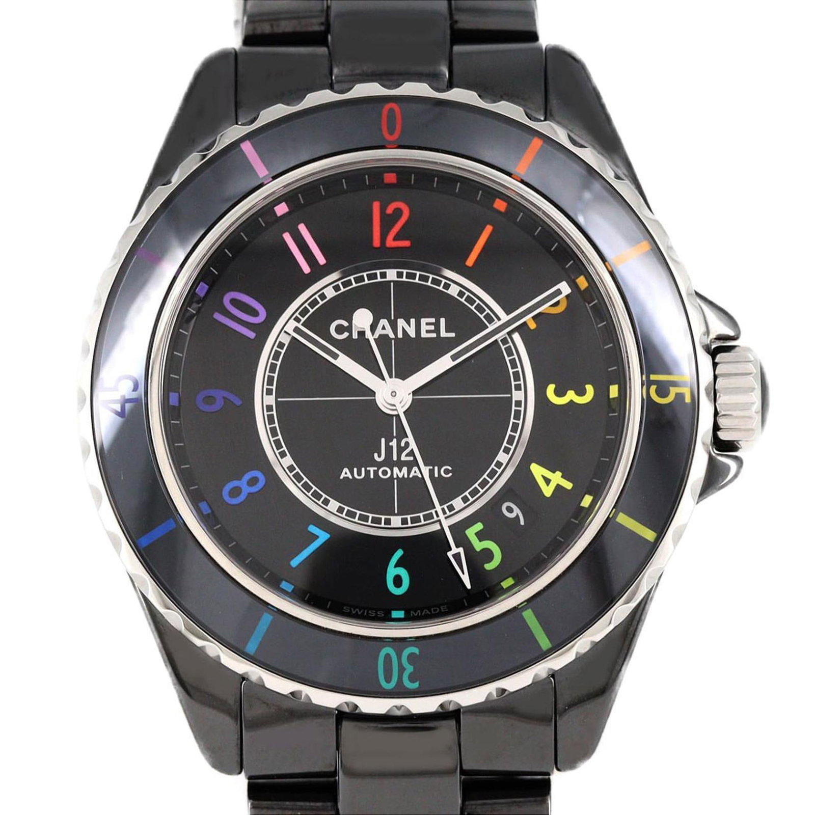 Chanel Wristwatch: Chanel Wristwatch Ceramic case and band provide a sleek, modern look for this self-winding automatic wristwatch. The black dial stands out against the high-quality materials, making it a stylish acces