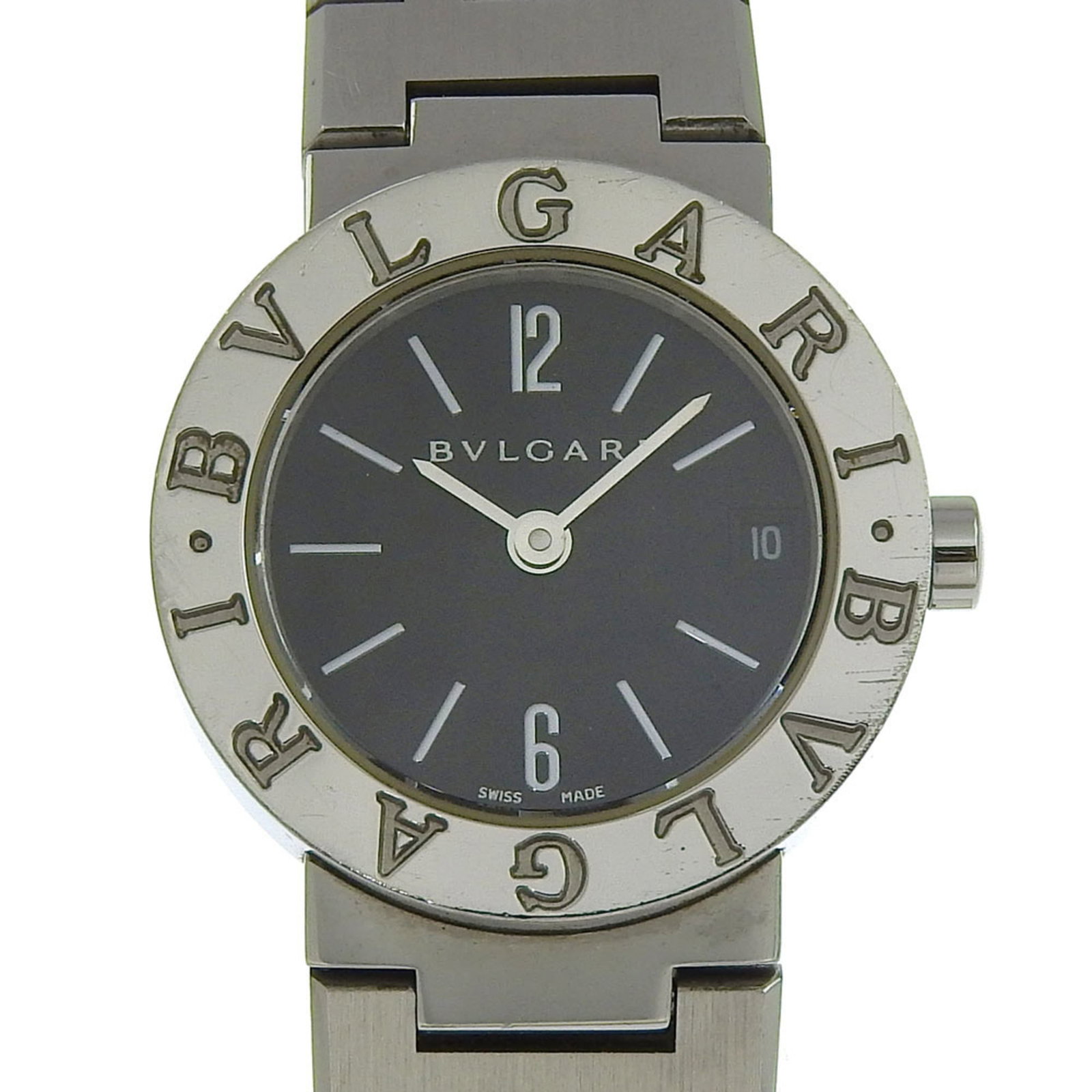 Bvlgari Wristwatch: Bvlgari Wristwatch Stainless steel case and band, the Bvlgari wristwatch boasts a sleek black dial. With a quartz movement and date display, this timepiece offers practical functionality. Weighing in