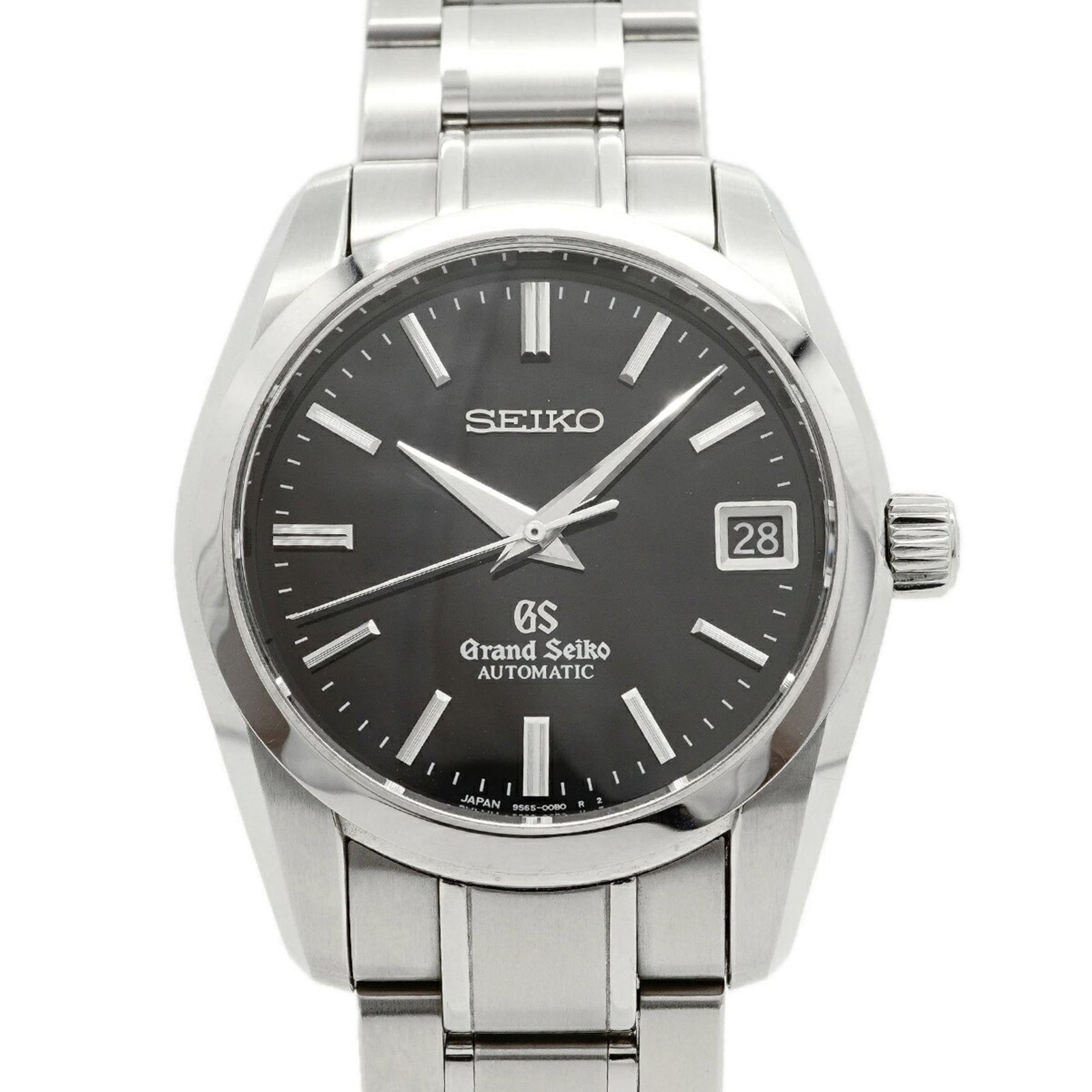 Seiko Wristwatch: Seiko Wristwatch Stainless steel band and black dial make for a sleek and modern look. This self-winding automatic wristwatch features a 36.8mm case diameter, perfect for those with a medium to large 