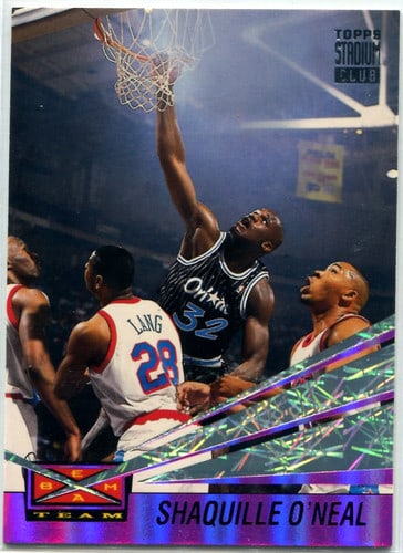 O' Neal Stadium Club Card Shaquille 1993 Topps: O' Neal Stadium Club Card Shaquille 1993 Topps Shaquille O'Neal 1993 Topps Stadium Club Card features the NBA legend in his prime, showcasing his impressive skills on the court. This card bears a sign