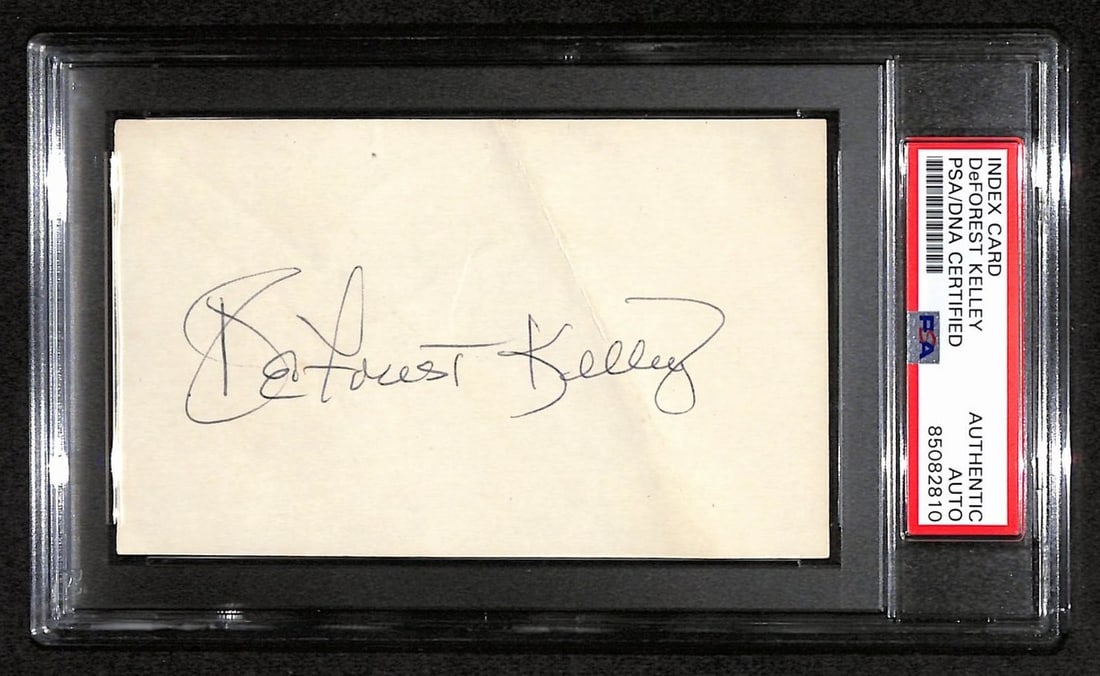 Kelley Deforest Star Trek 3x5 Signed Index Card PSA DNA 183955: Kelley Deforest Star Trek 3x5 Signed Index Card PSA DNA 183955 Kelley Deforest's signature on a Star Trek index card, bearing the PSA DNA authentication mark. This 3x5 inch signed index card features 
