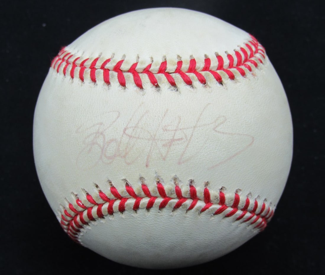 OAL Baseball Super Rare Autographed By Bob Hope: OAL Baseball Super Rare Autographed By Bob Hope Authentic OAL Baseball, signed by the legendary comedian and actor Bob Hope. This rare baseball bears the distinctive signature of one of Hollywood's mo