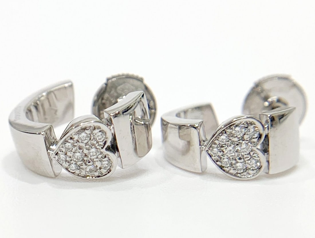 Diamond Heart Pave Hoop 18k White Gold Piaget Earrings: Diamond Heart Pave Hoop 18k White Gold Piaget Earrings Item Specifics: Antique: No Shape: Heart Closure: La Pousette Occasion: Anniversary Birthday Christening Christmas Confirmation/Communion