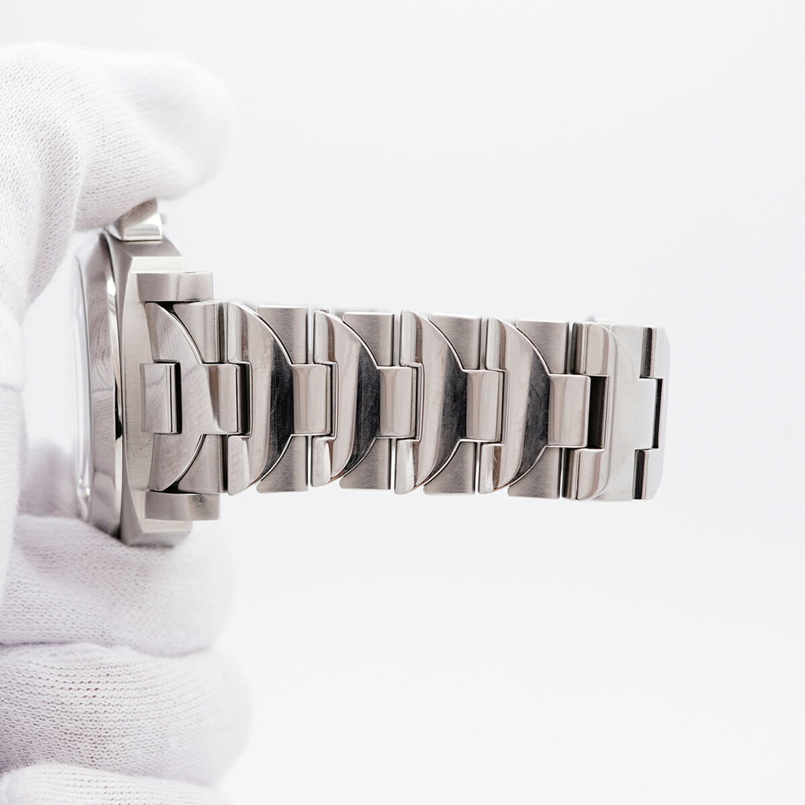 Wristwatch - 6
