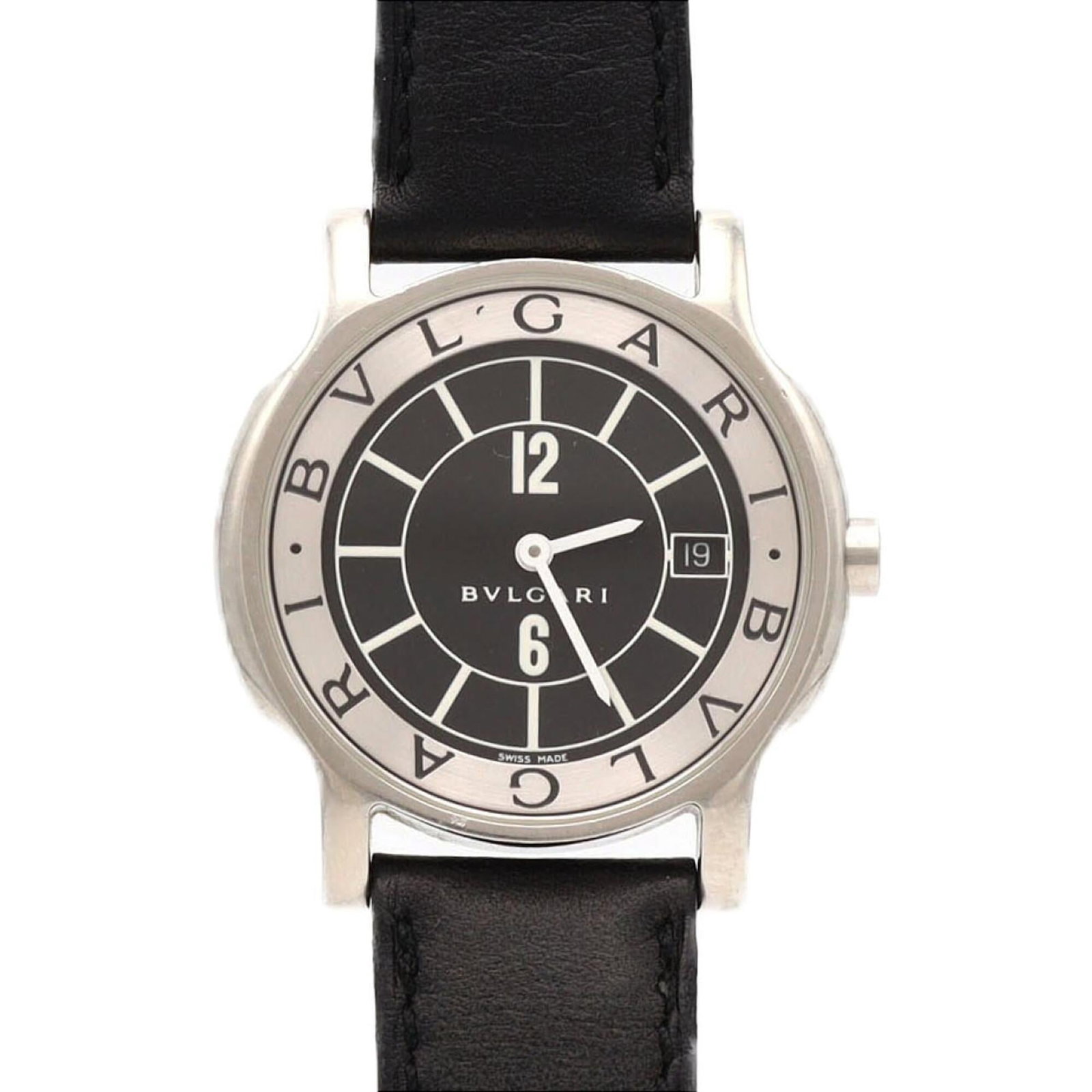 Bvlgari Wristwatch: Bvlgari Wristwatch Stainless steel case with a black dial, this Bvlgari wristwatch features a quartz movement and measures 35mm in diameter. A sleek and modern design, it's a stylish accessory for