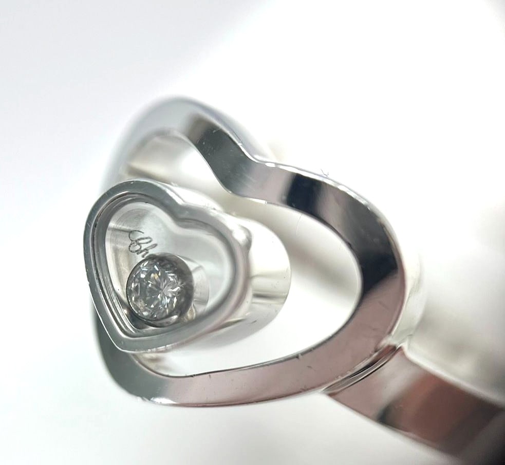 Diamonds Double Ring with Gold 18k White Happy Chopard Certificate: Diamonds Double Ring with Gold 18k White Happy Chopard Certificate Item Specifics: Antique: No Number Of Diamonds: 1 Shape: Heart Occasion: Anniversary Birthday Christening Christmas Engagement Gradua