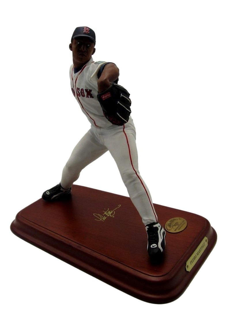 Martinez Pedro HOF Mint Danbury 8" All Star Figurine Red Sox Boston w/ COA: Martinez Pedro HOF Mint Danbury 8" All Star Figurine Red Sox Boston w/ COA This mint condition Danbury Mint League All Star figurine features Pedro Martinez, a legendary pitcher for the Boston Red